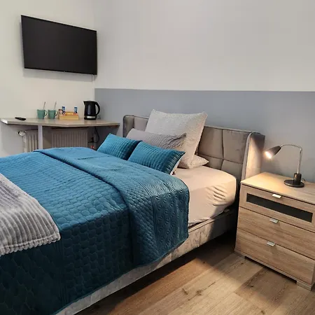 Wohnen Am Schlosspark - Balcony 아파트 바트잘츠우프렌